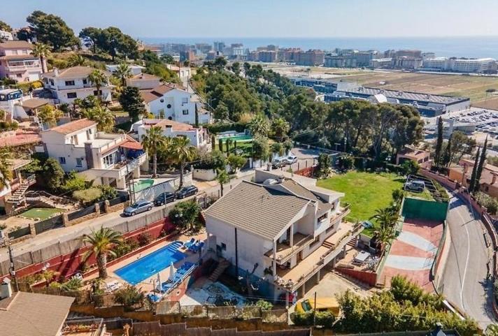 Вилла Preciosa Casa 2000 M2 Piscina Mar Barbacoa Felicidad Санта-Сусанна Экстерьер фото